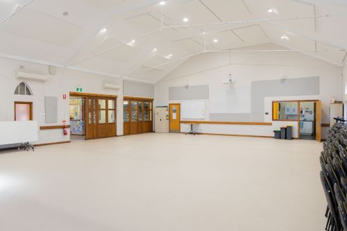 Cheltenham Community Centre: Main Hall