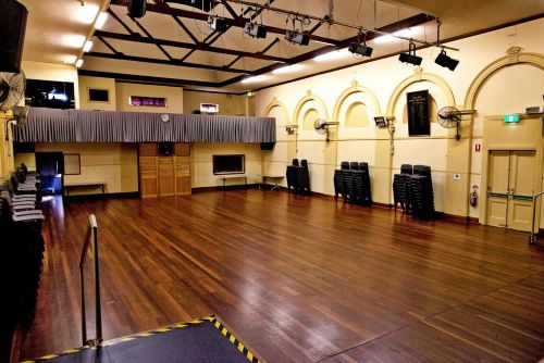 Victor Harbor Town Hall